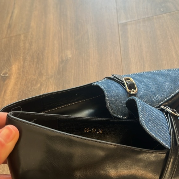 Leather Shoes - Picture 5 of 5